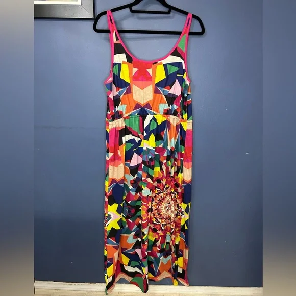 Colorful Geometric Maxi Dress - Picture 3 of 5